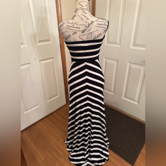 WHBM Black and White Striped Strapless hi-low dress - Picture 8 of 16
